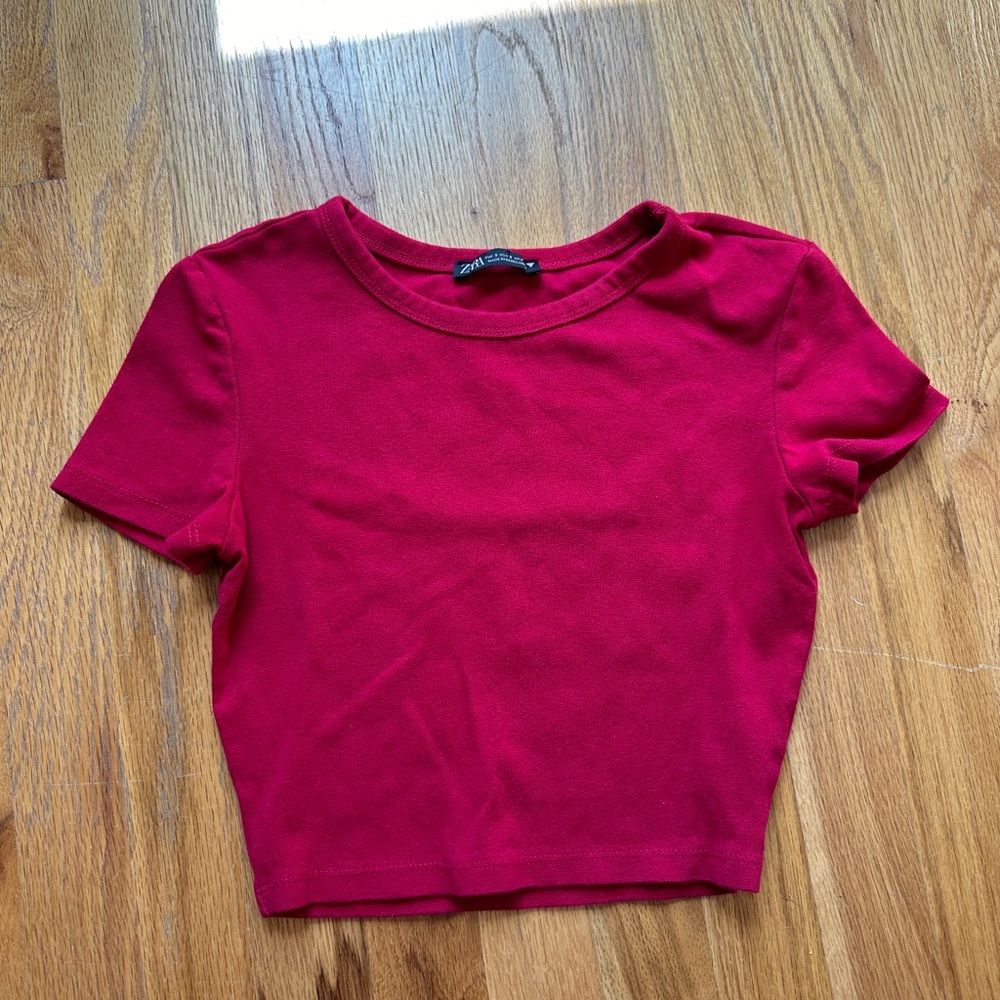 ZARA red t shirt